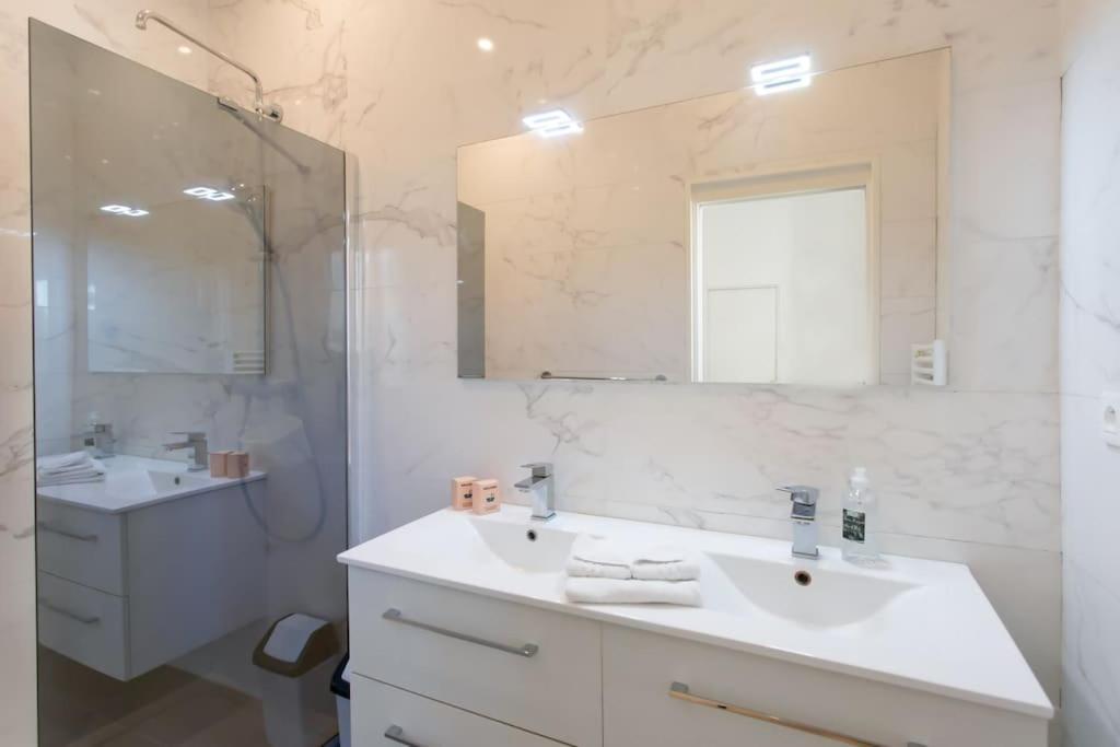 #22 Emma Suite 2Bdr Balcony Center Town 2Mins Tramway Nice Ngoại thất bức ảnh